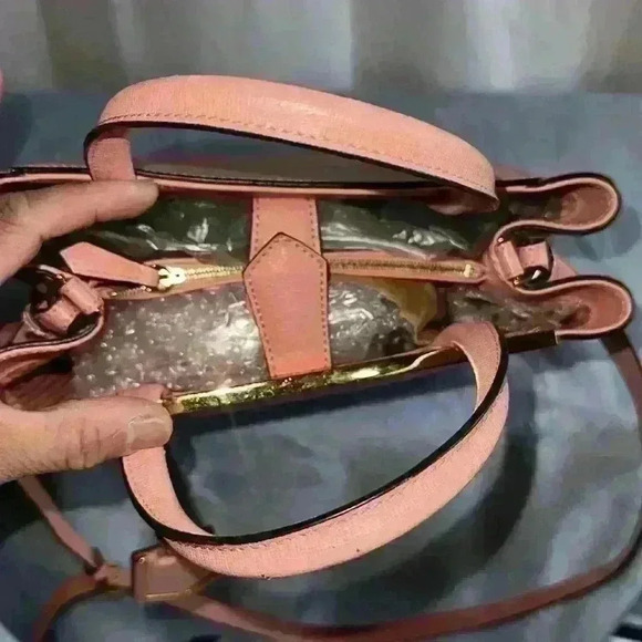 Fendi 2 way bag - Picture 10 of 13